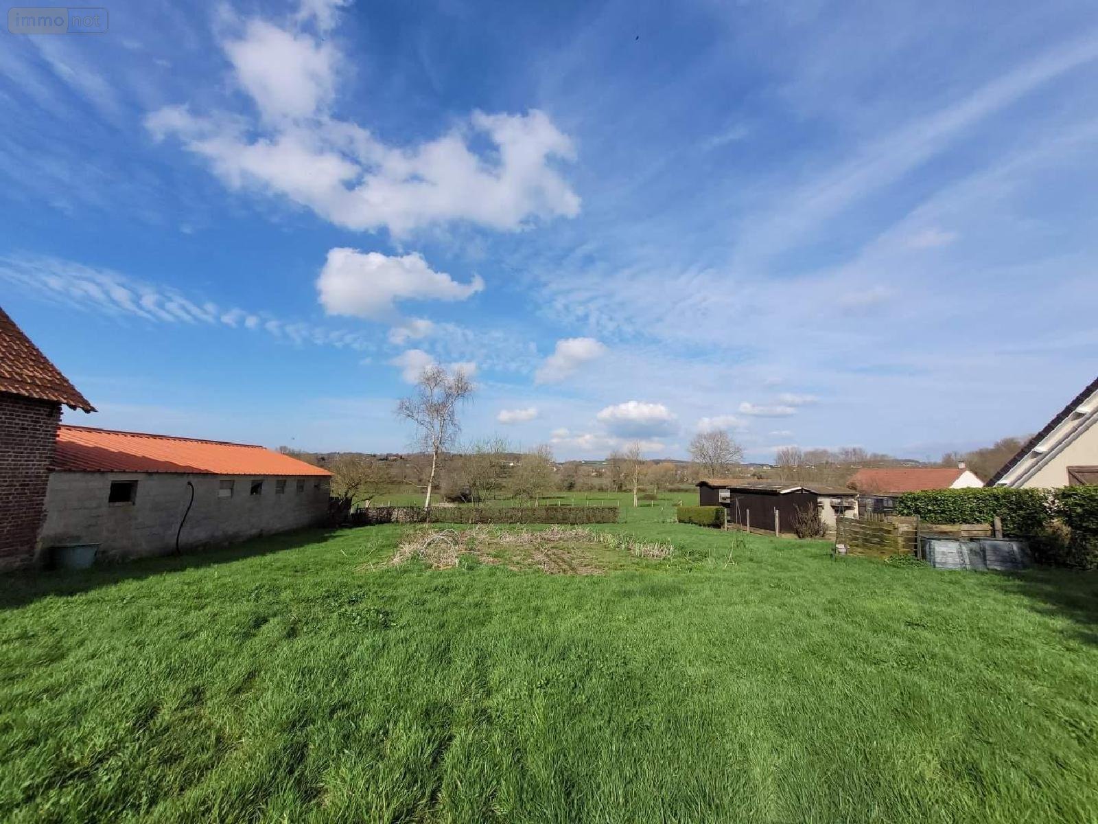 Terrain a batir a vendre Hesdigneul-lès-Boulogne 62360 Pas-de-Calais 1061 m2  84900 euros