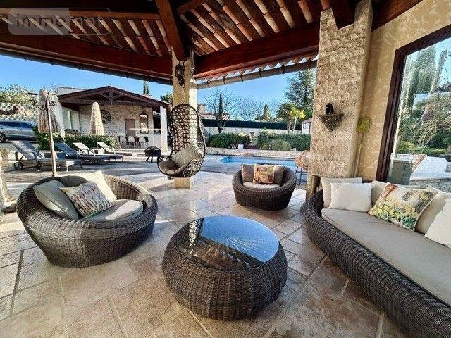 Maison a vendre Valensole 04210 Alpes-de-Haute-Provence 152 m2 5 pièces 647400 euros