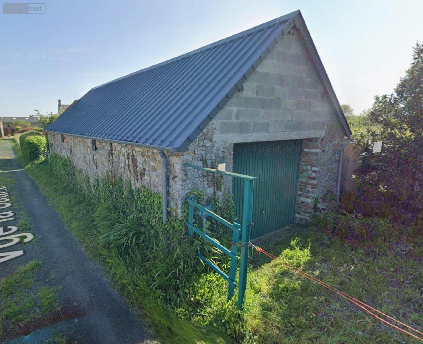 Garage et parking a vendre Pirou 50770 Manche 42 m2  33200 euros