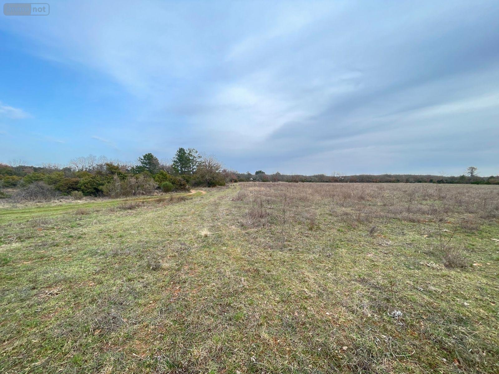 Terrains de loisirs bois etangs a vendre Ginasservis 83560 Var 23010 m2  25300 euros