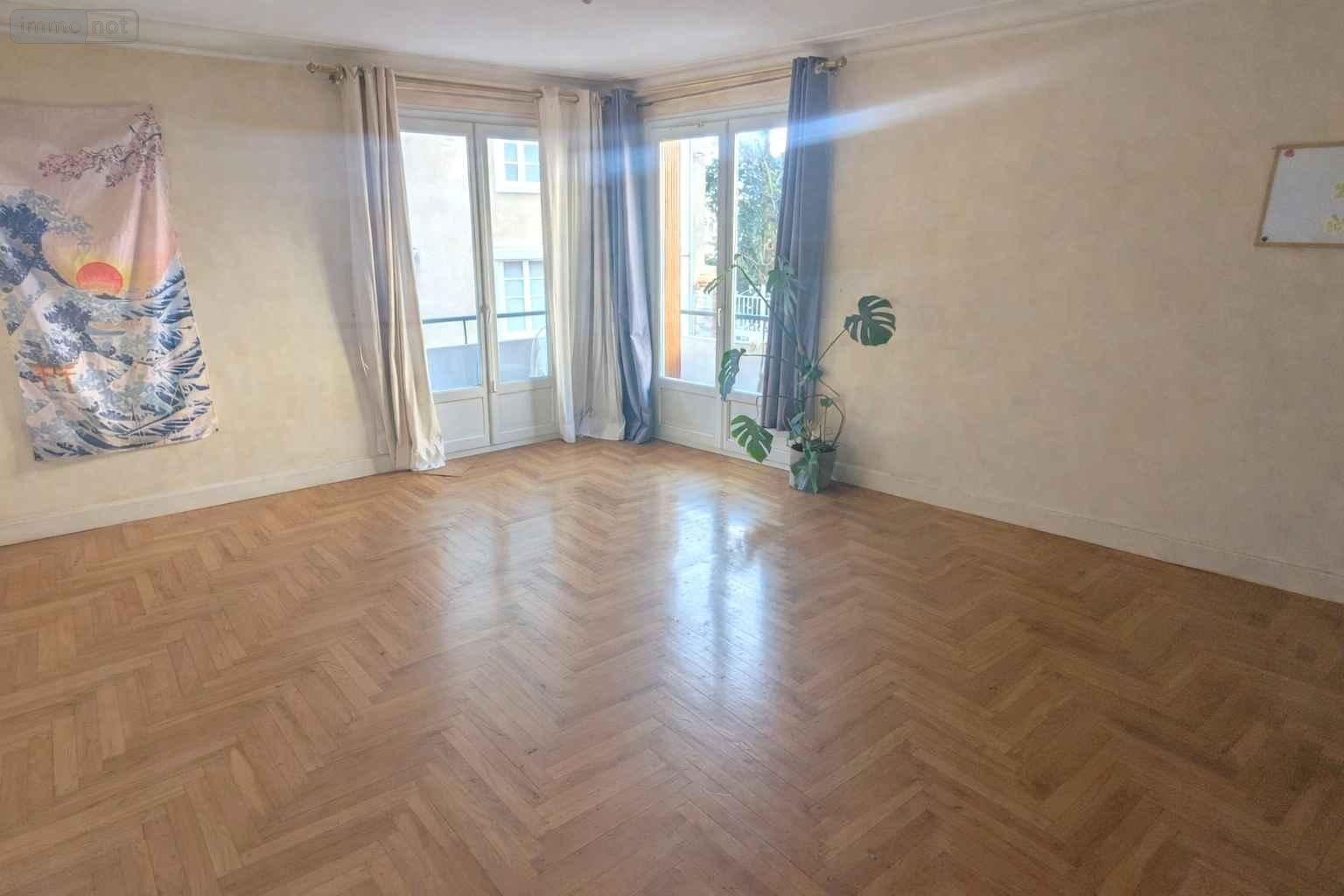 Appartement a vendre Rennes 35000 Ille-et-Vilaine 77 m2 3 pièces 290500 euros
