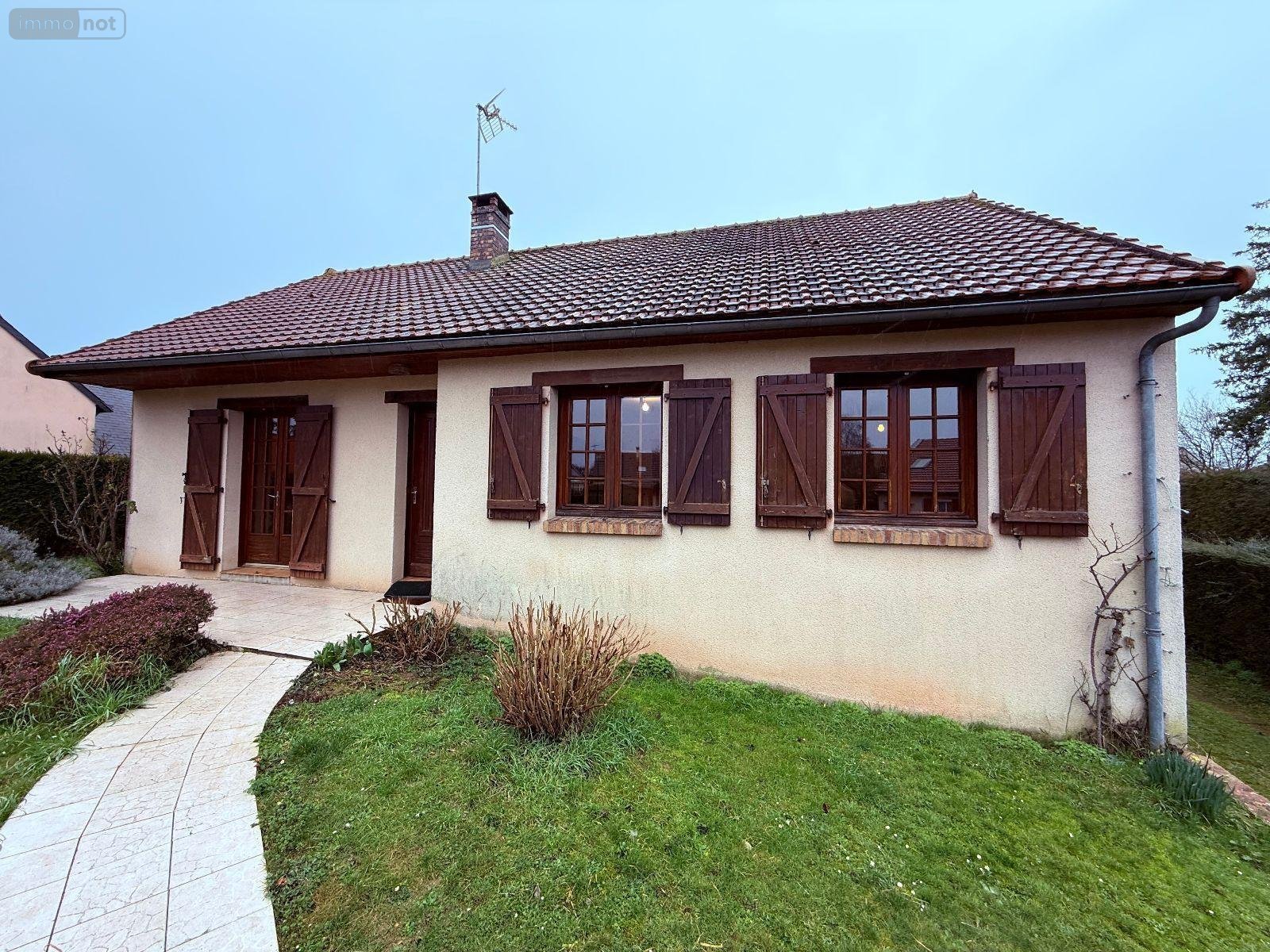 Maison a vendre Conlie 72240 Sarthe 78 m2  157000 euros