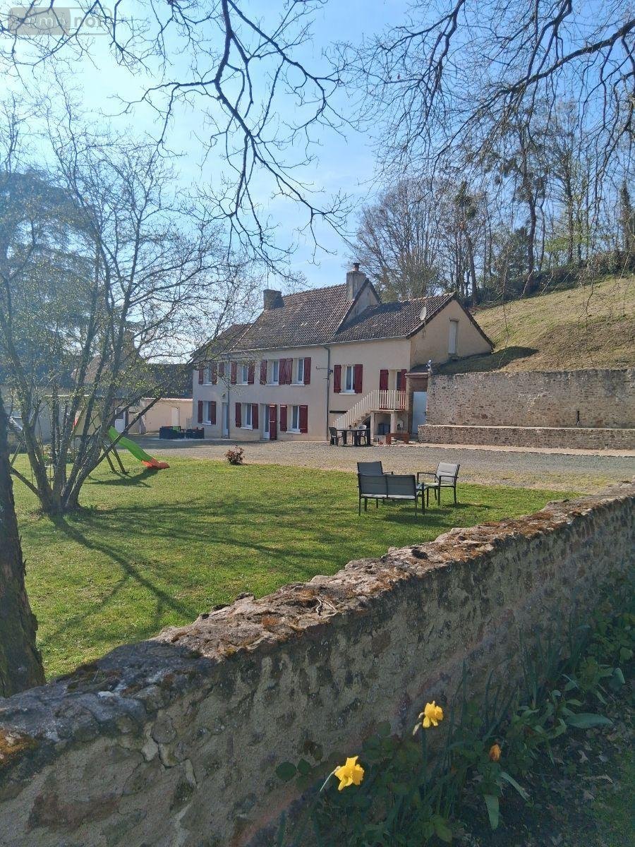 Maison a vendre La Flèche 72200 Sarthe 176 m2 9 pièces 277720 euros