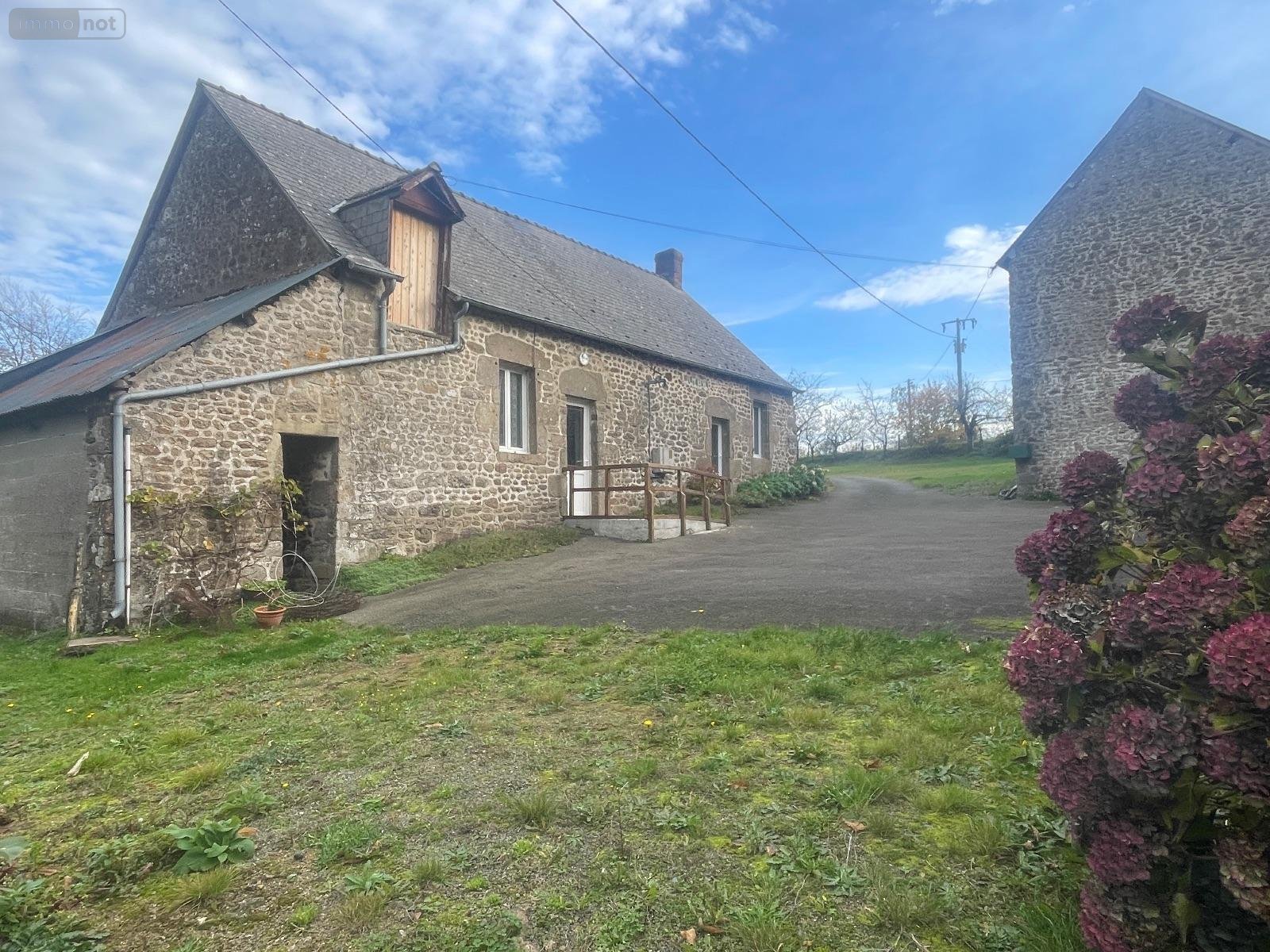 Maison a vendre Izé 53160 Mayenne 73 m2 2 pièces 109850 euros