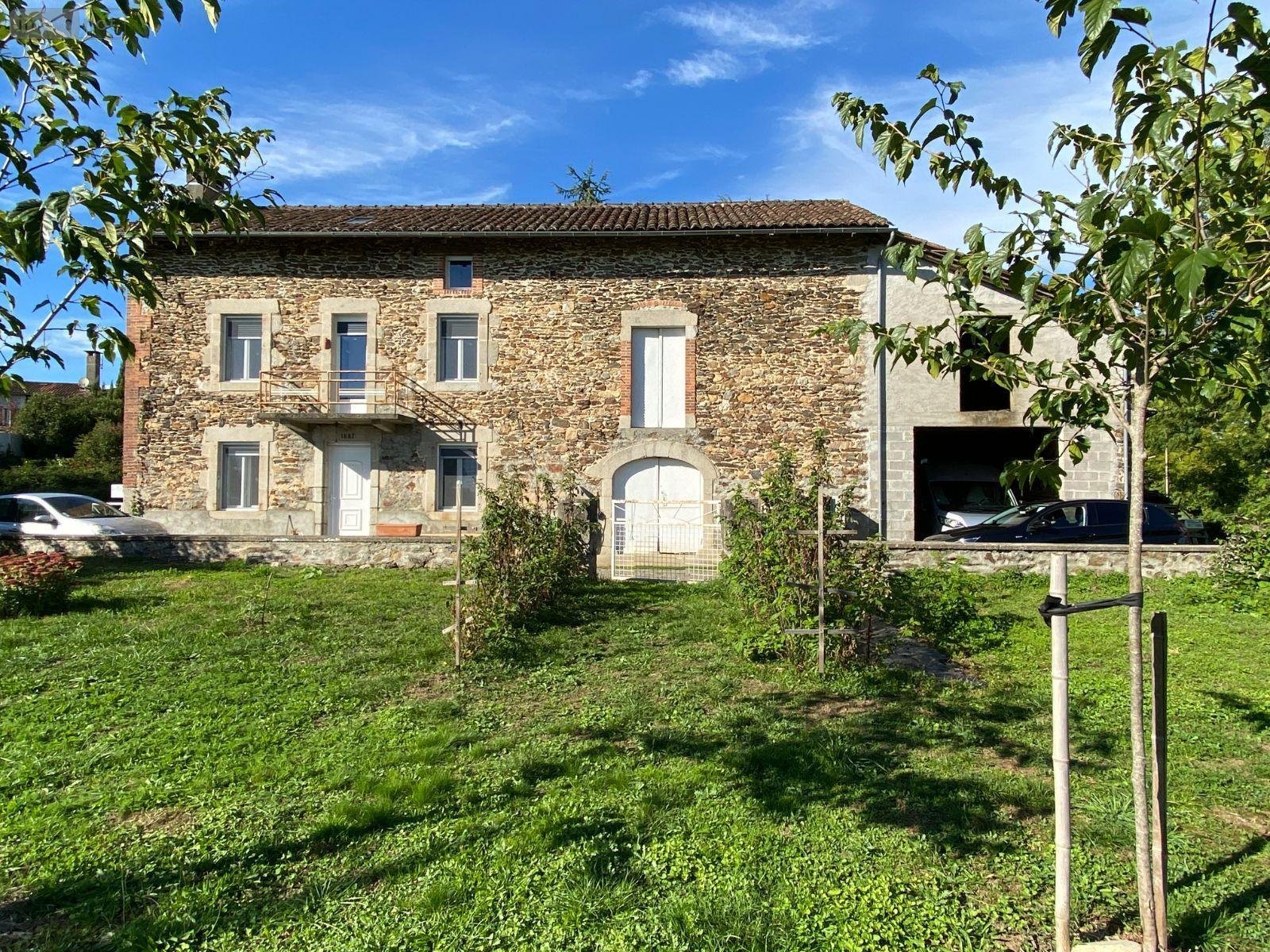 Maison a vendre Saint-Étienne-de-Maurs 15600 Cantal 109 m2 5 pièces 222600 euros