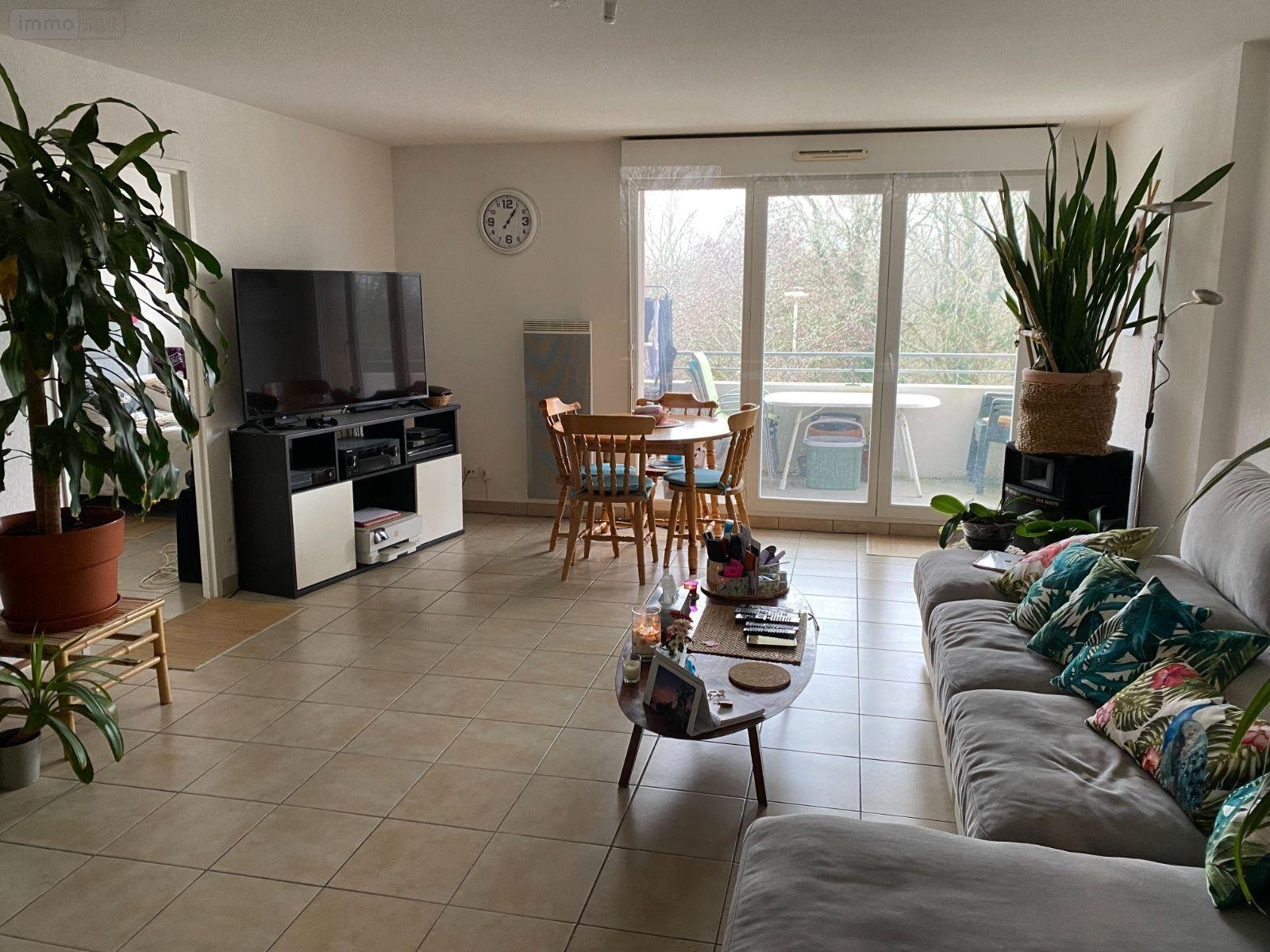 Appartement a vendre Saint-Caprais-de-Bordeaux 33880 Gironde 66 m2 3 pièces 169520 euros