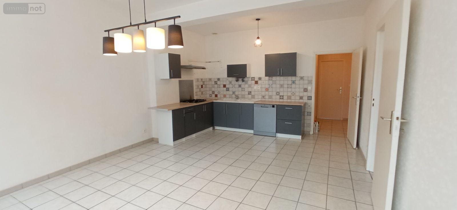Location appartement Langres 52200 Haute-Marne 93 m2 4 pièces 705 euros