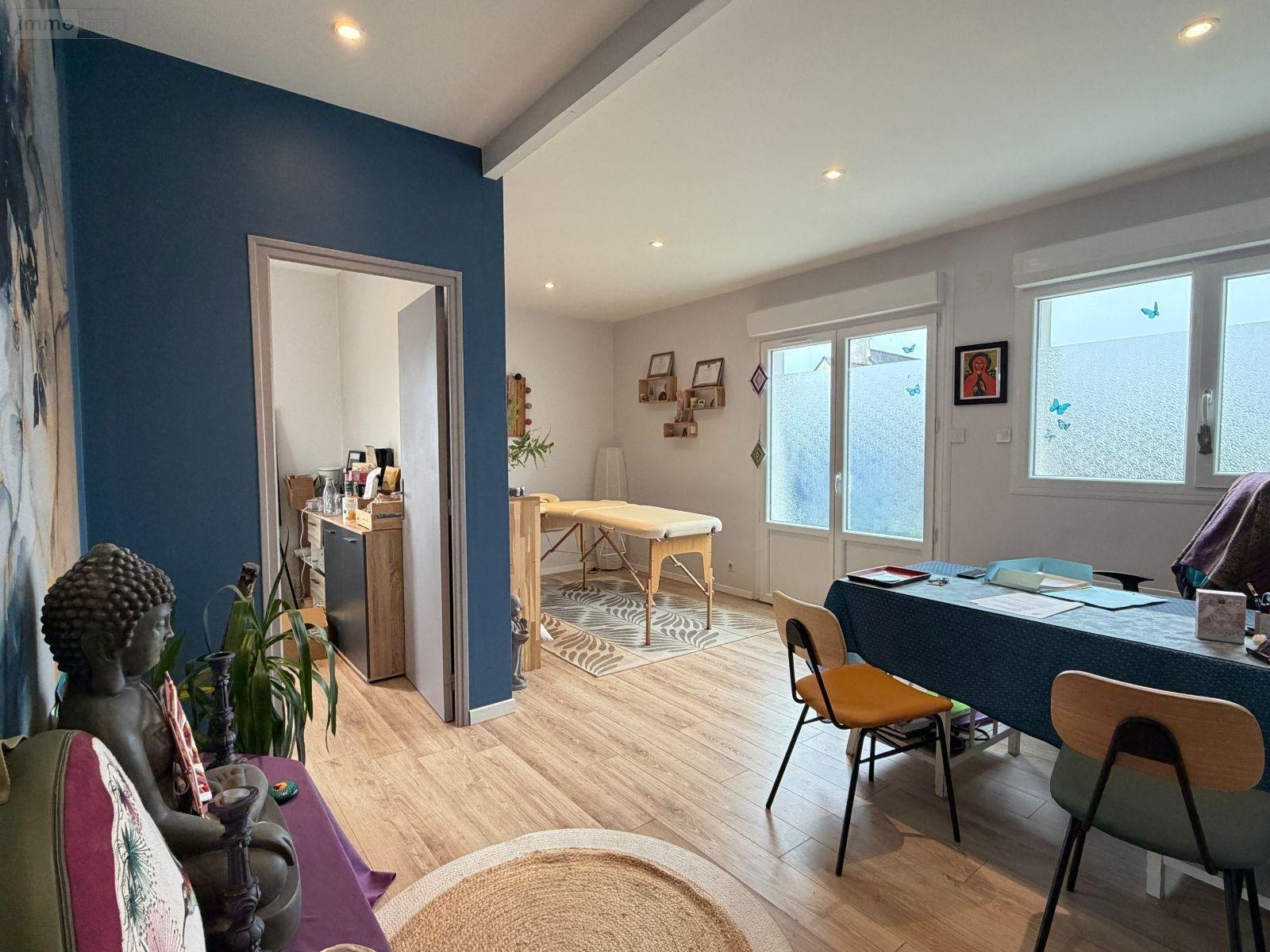 Location fonds et murs commerciaux Névez 29920 Finistère 44 m2  670 euros