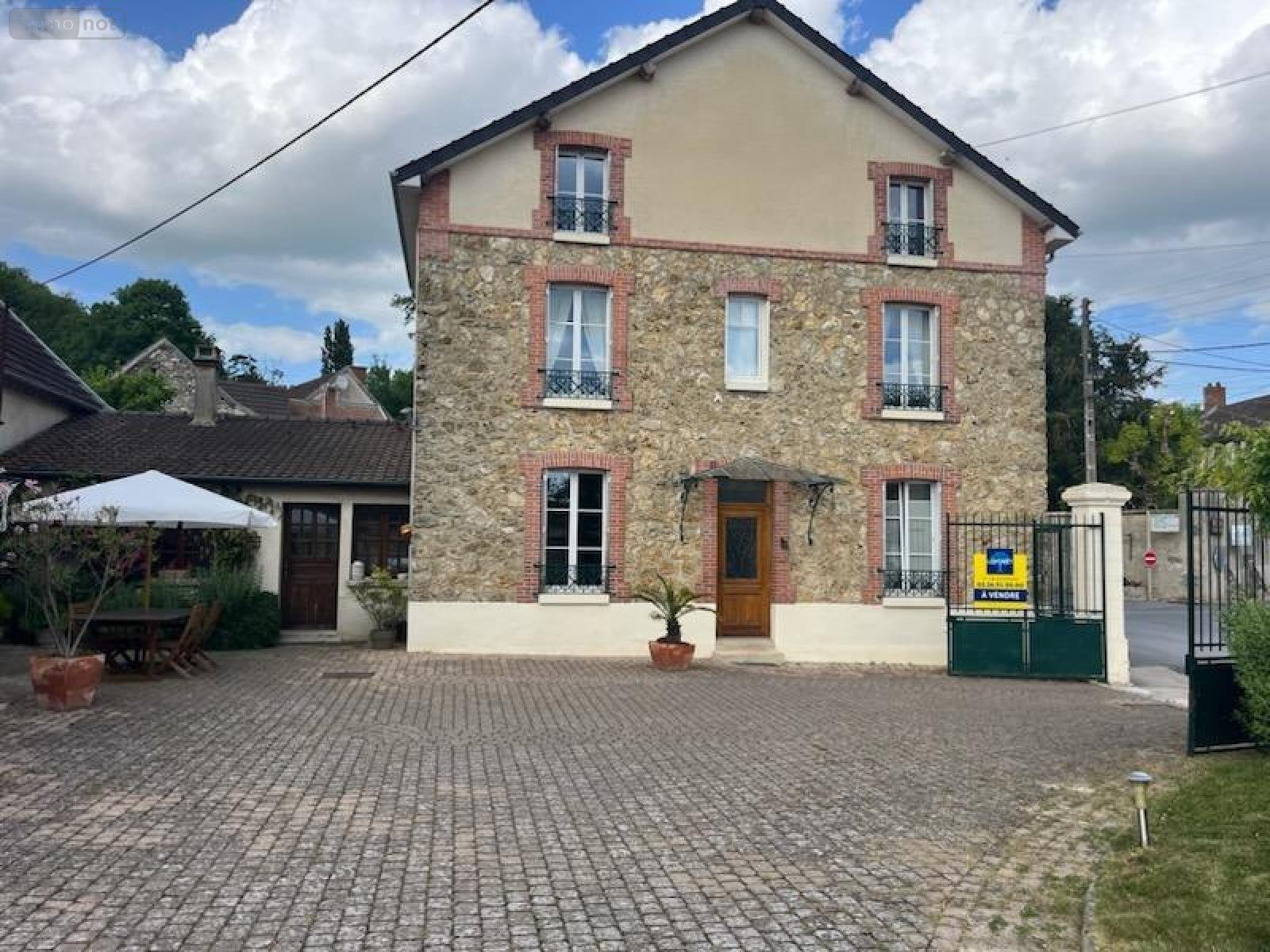 Maison a vendre Vandières 51700 Marne 204 m2 8 pièces 359000 euros