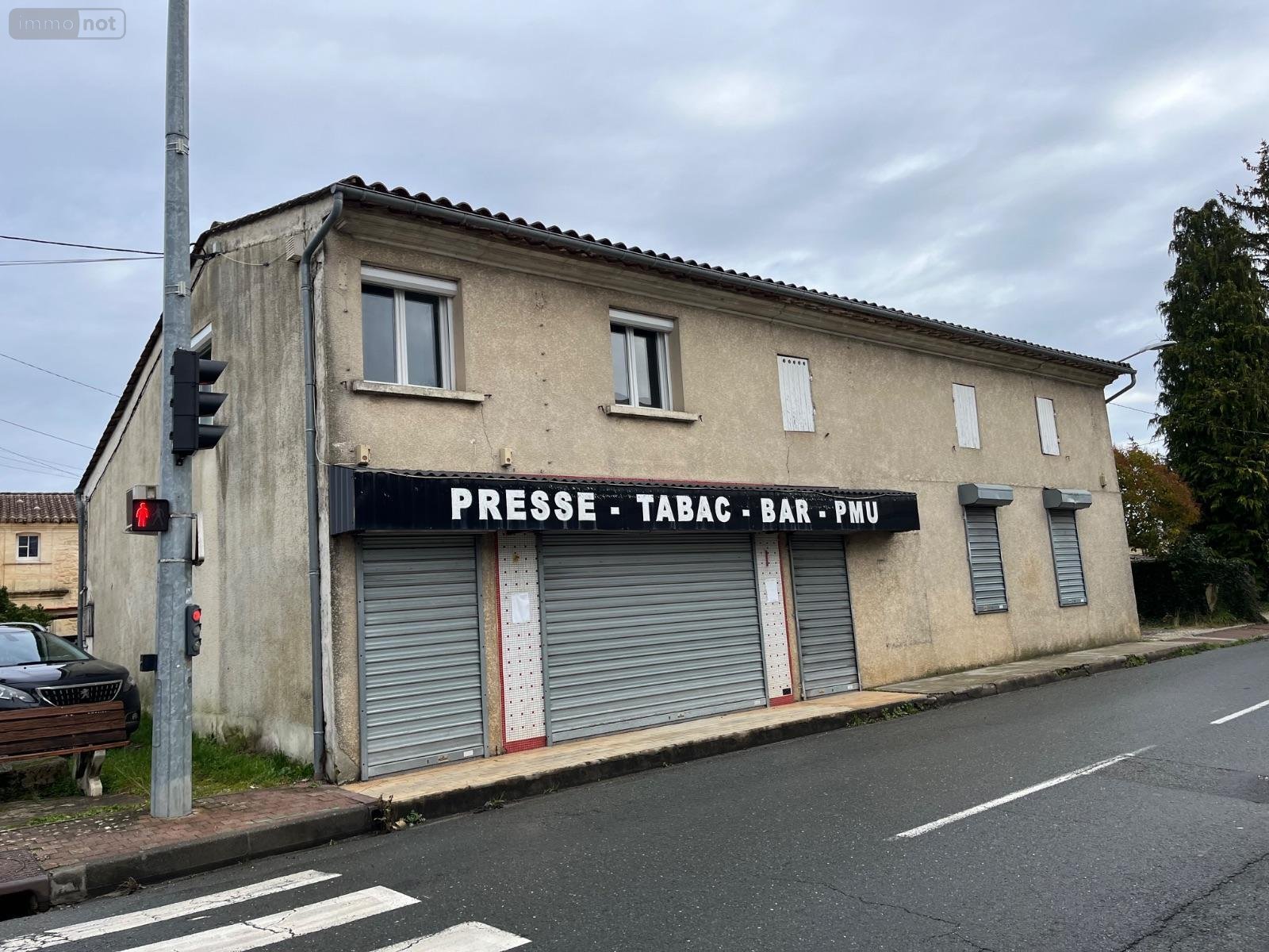 Maison a vendre Salignac 33240 Gironde 156 m2  130000 euros