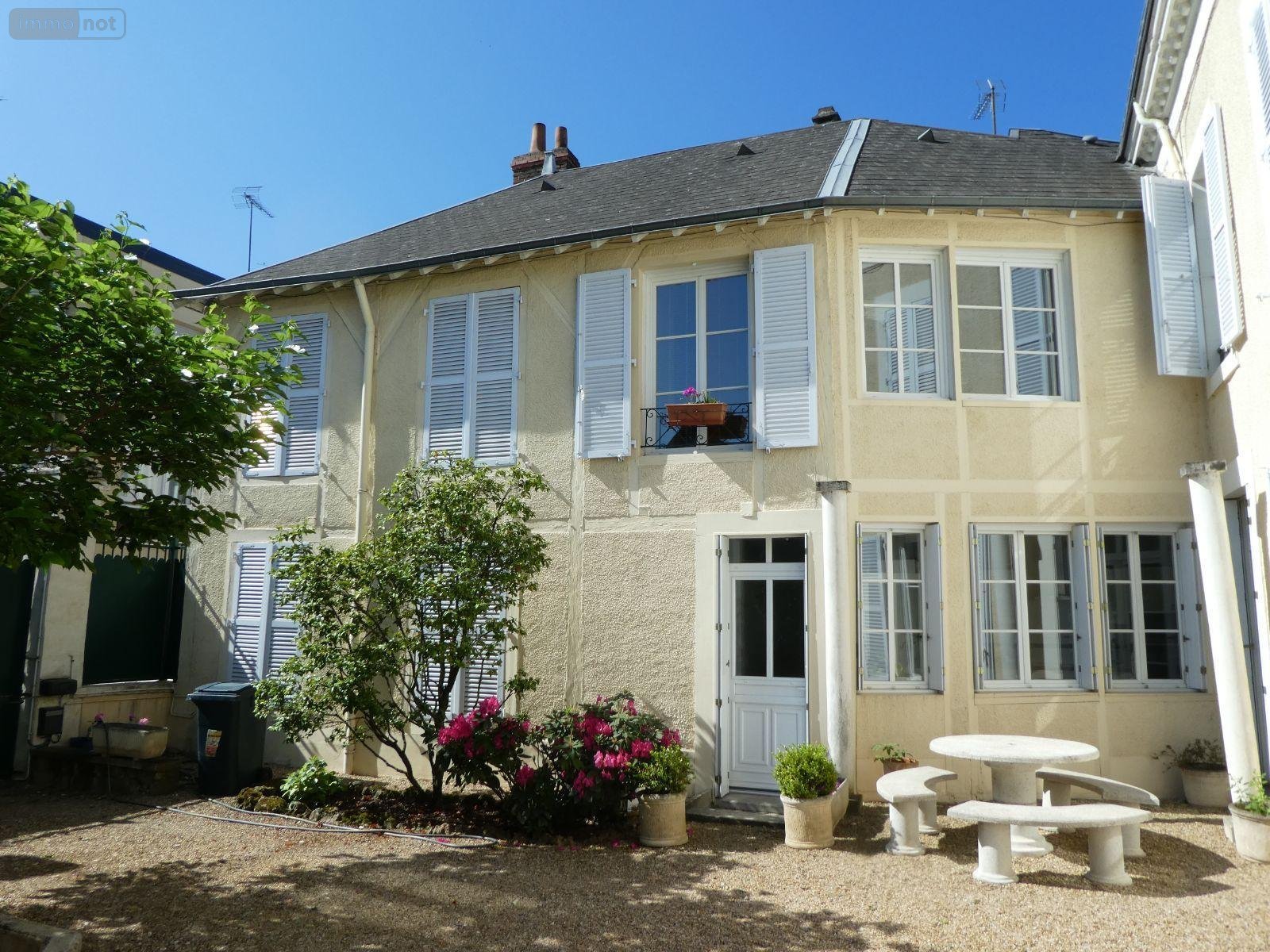 Maison a vendre Châteauroux 36000 Indre 194 m2 9 pièces 377000 euros