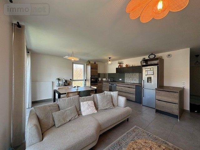 Appartement a vendre Cognin 73160 Savoie 63 m2 3 pièces 259800 euros