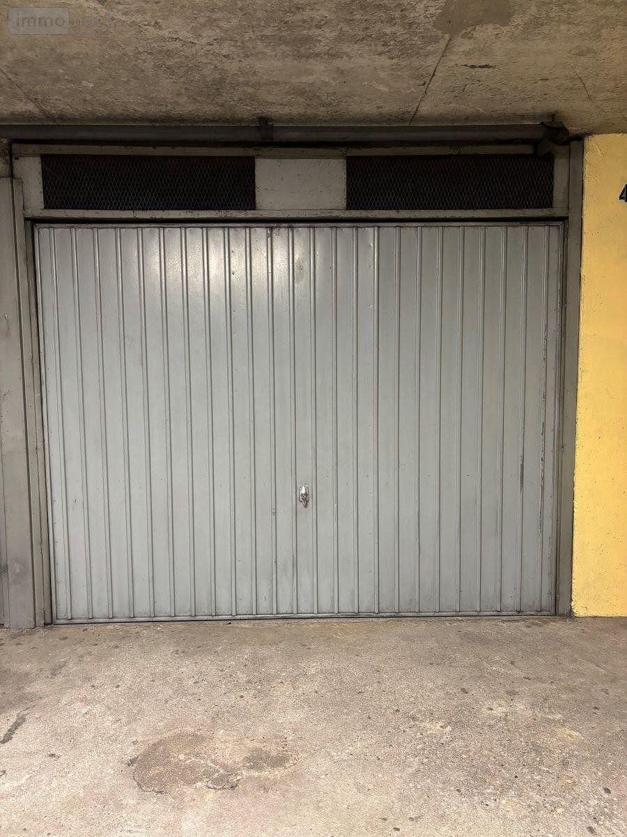 Location garage et parking Mantes-la-Jolie 78200 Yvelines  100 euros