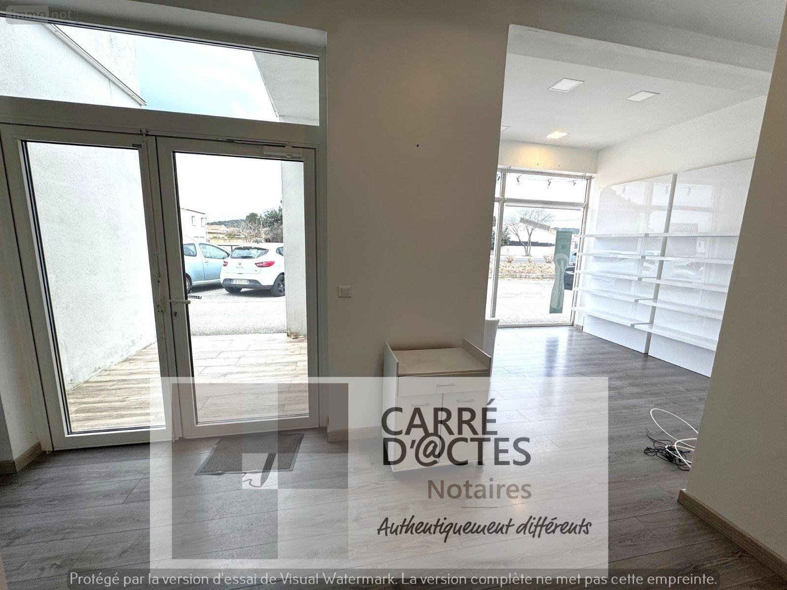 Fonds et murs commerciaux a vendre Caveirac 30820 Gard 75 m2  189000 euros