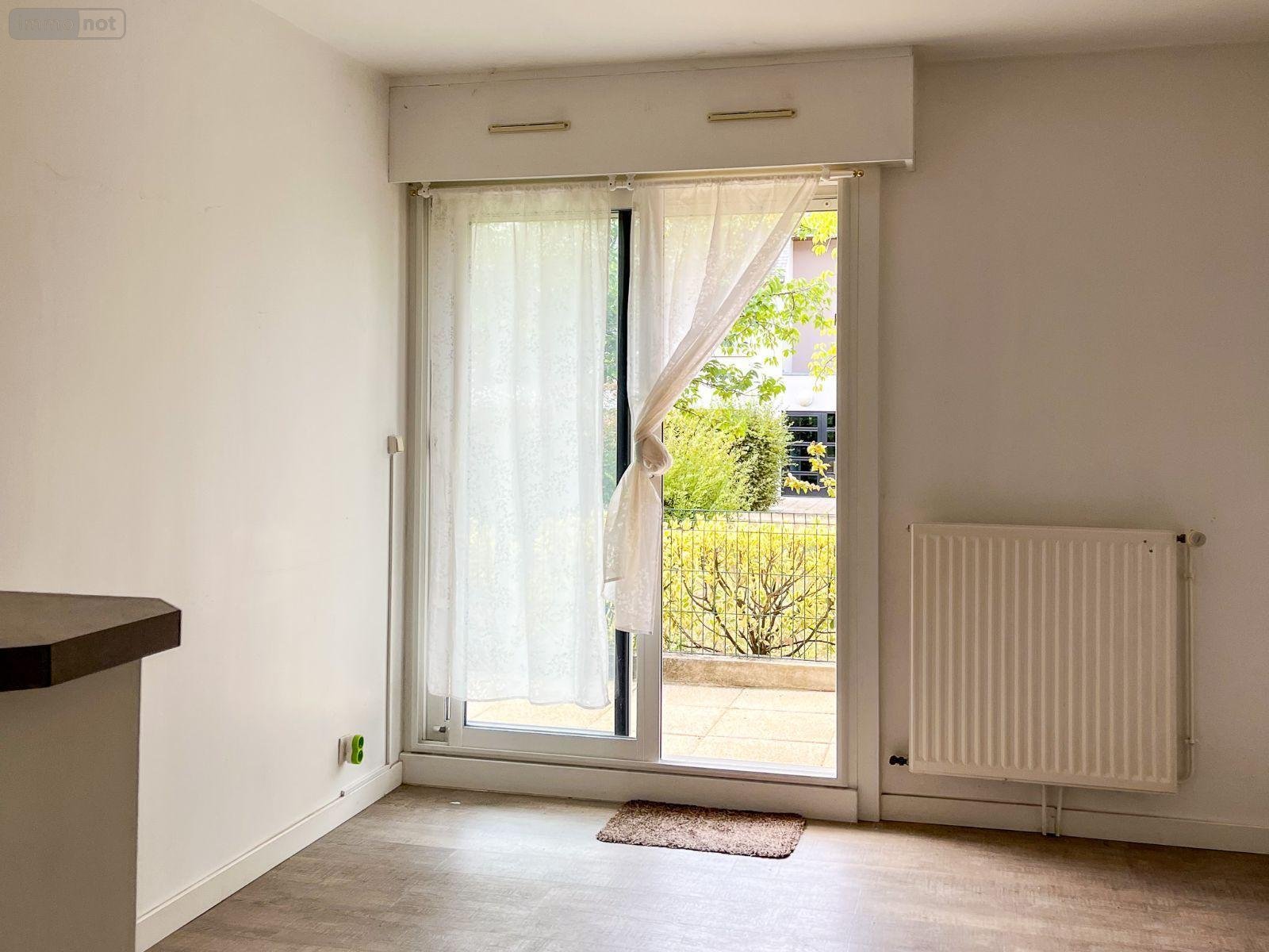 Appartement a vendre Rennes 35000 Ille-et-Vilaine 35 m2 2 pièces 126000 euros