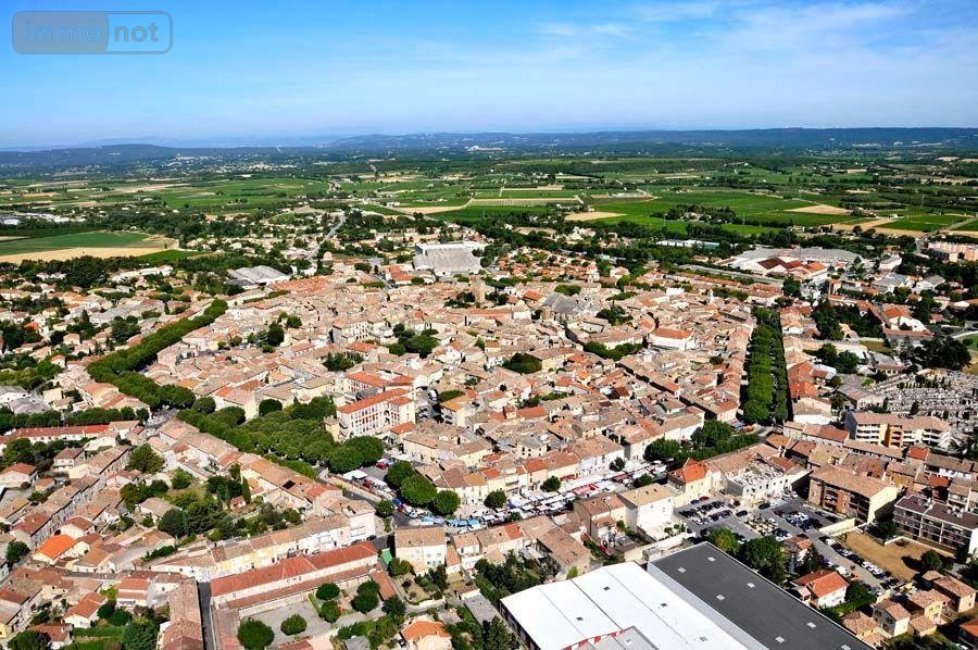 Immeuble a vendre Saint-Martin-de-Crau 13310 Bouches-du-Rhône 230 m2  499900 euros