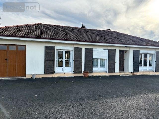 Maison a vendre Rochechouart 87600 Haute-Vienne 96 m2 5 pièces 128400 euros