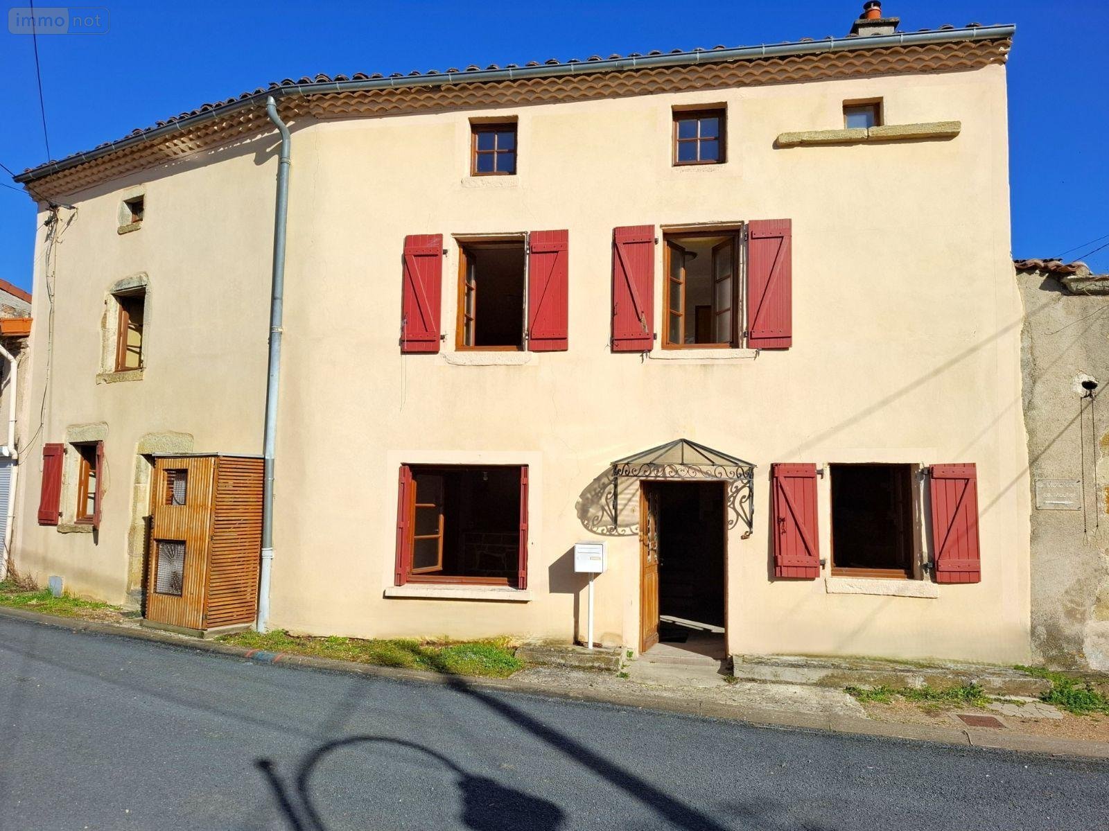 Maison a vendre Moissat 63190 Puy-de-Dôme 126 m2 7 pièces 176000 euros