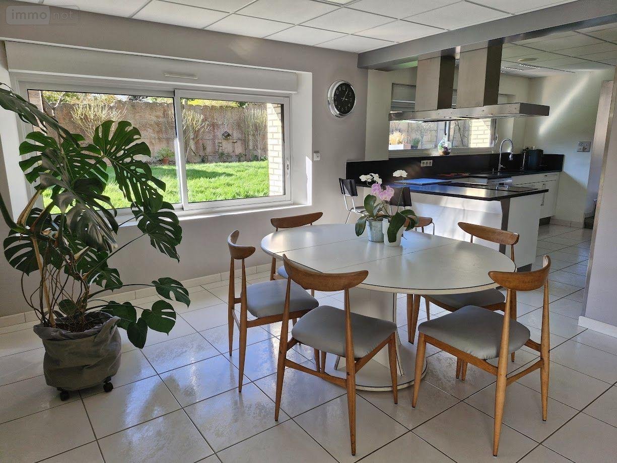 Maison a vendre Cesson-Sévigné 35510 Ille-et-Vilaine 212 m2 8 pièces 915200 euros