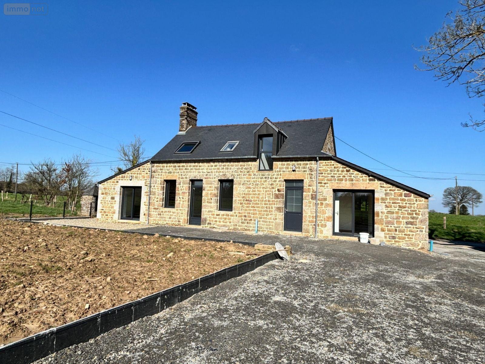 Location maison Landéan 35133 Ille-et-Vilaine 110 m2 5 pièces 850 euros