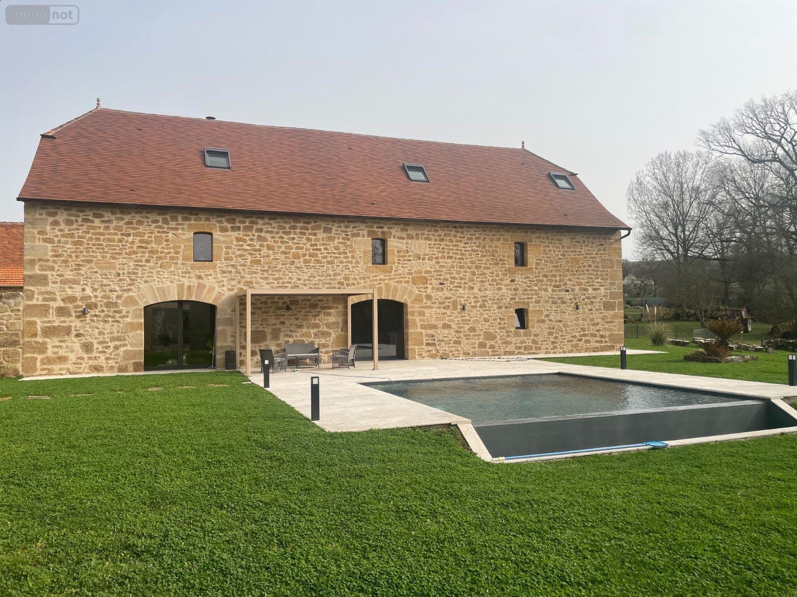 Maison a vendre Lacapelle-Marival 46120 Lot 250 m2 5 pièces 749000 euros