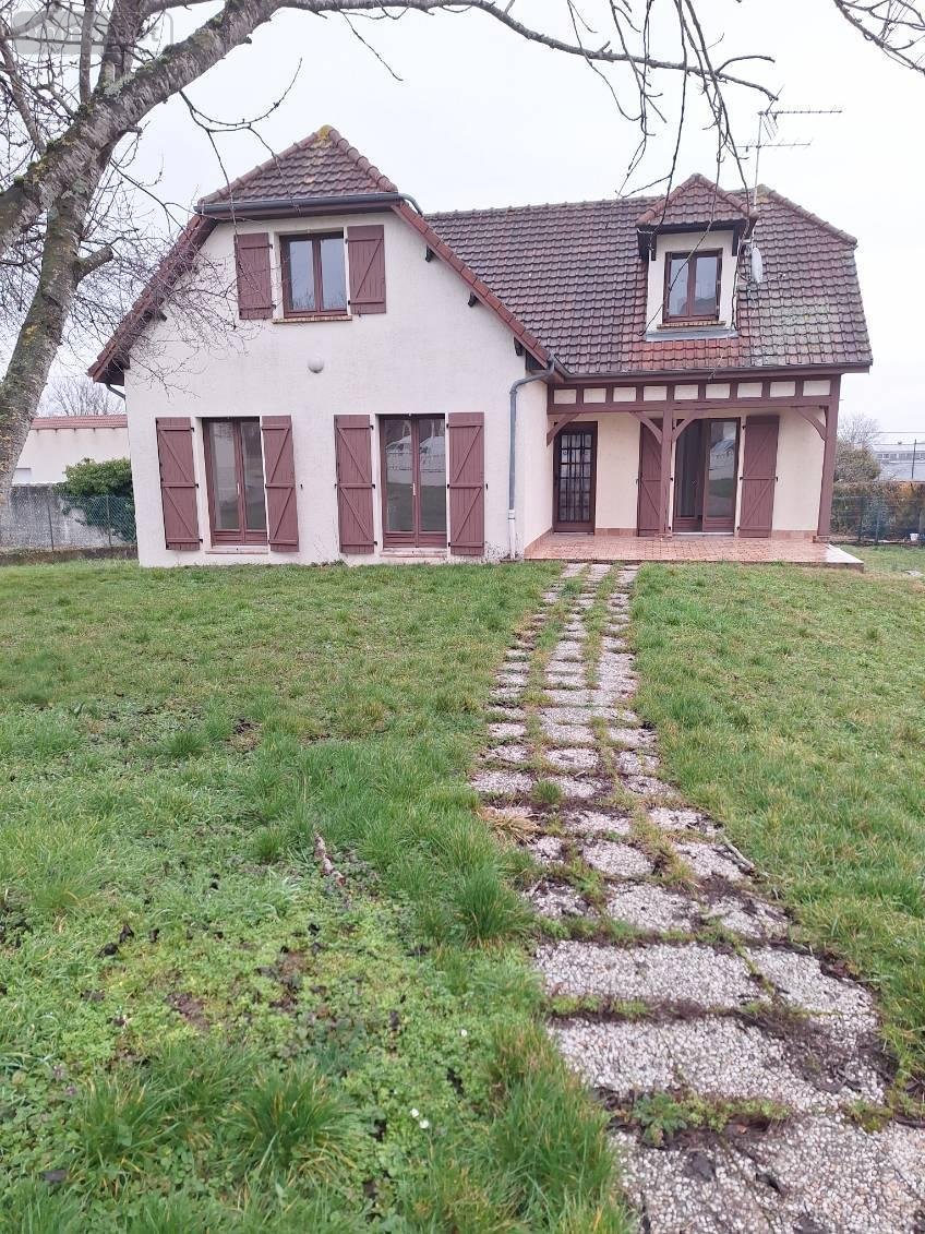 Maison a vendre Saint-Julien-les-Villas 10800 Aube 125 m2 6 pièces 250000 euros