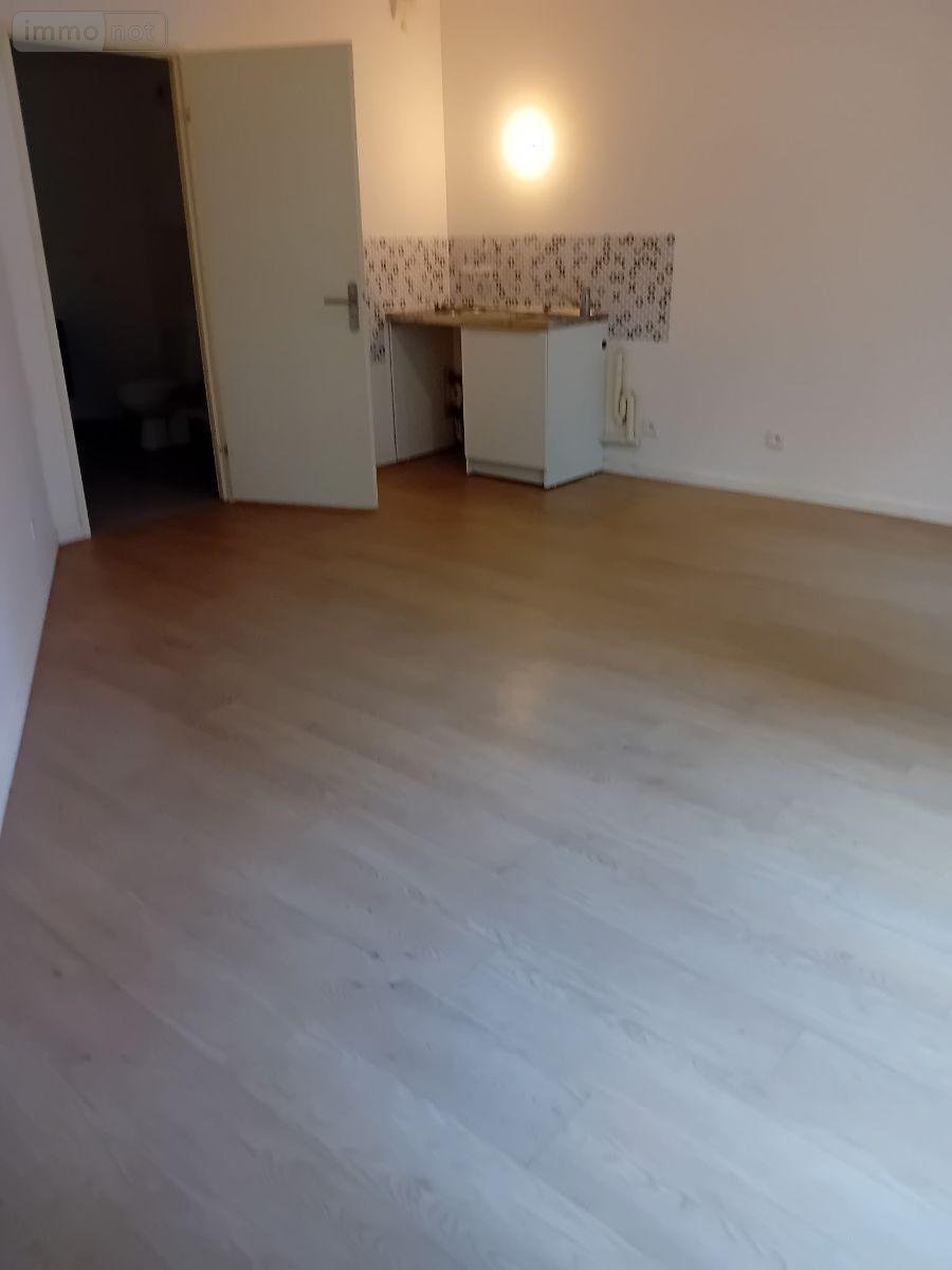 Appartement a vendre Saint-Denis 93200 Seine-Saint-Denis 30 m2  133700 euros