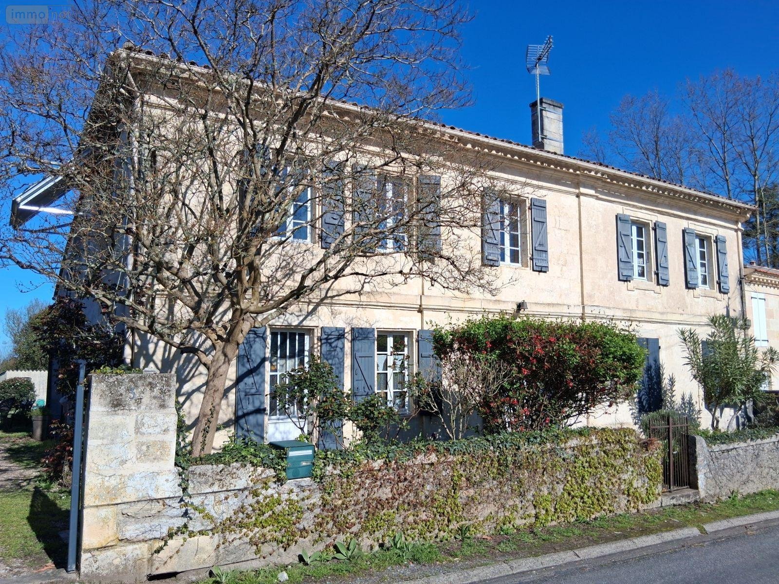Maison a vendre Berson 33390 Gironde 335 m2 8 pièces 249500 euros