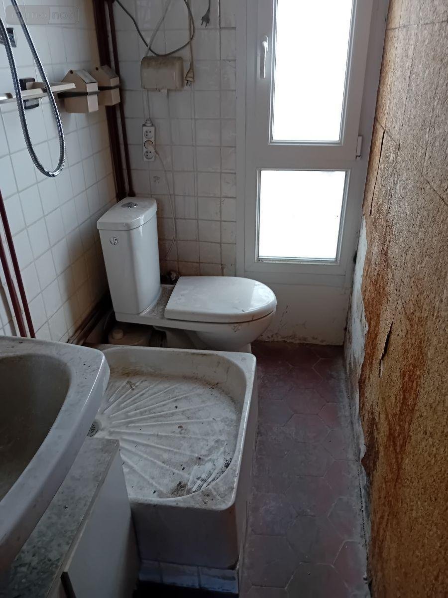 Appartement a vendre Saint-Denis 93200 Seine-Saint-Denis 26 m2  59000 euros