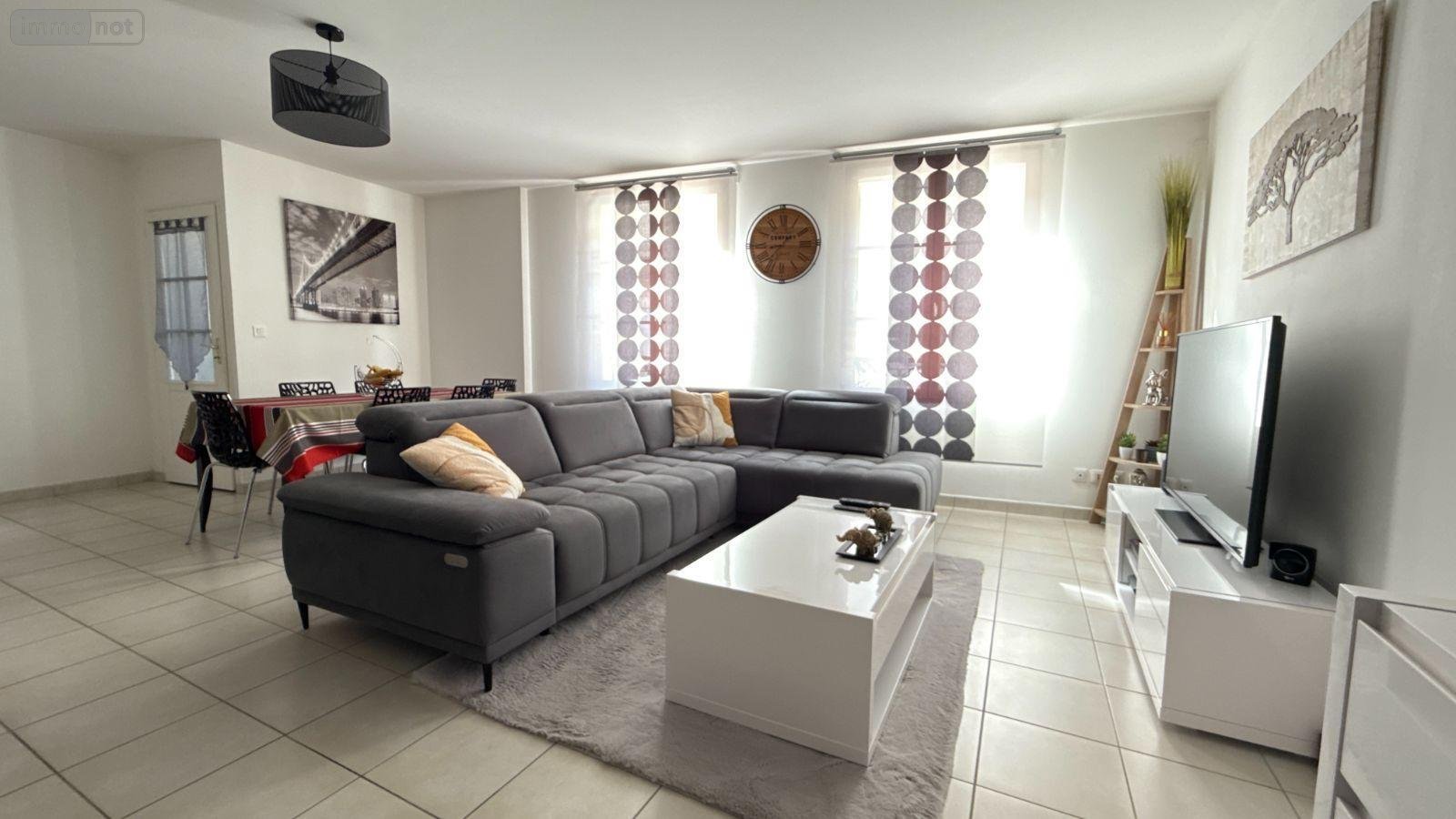 Appartement a vendre Châlons-en-Champagne 51000 Marne 73 m2 3 pièces 130000 euros