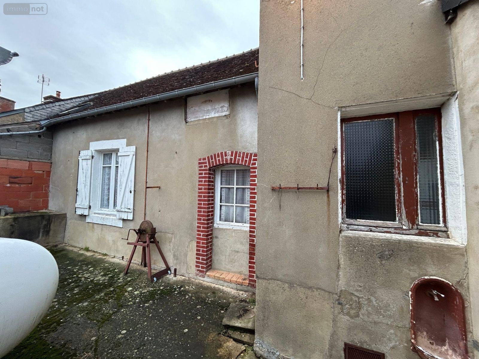 Maison a vendre La Quinte 72550 Sarthe 145 m2  147620 euros
