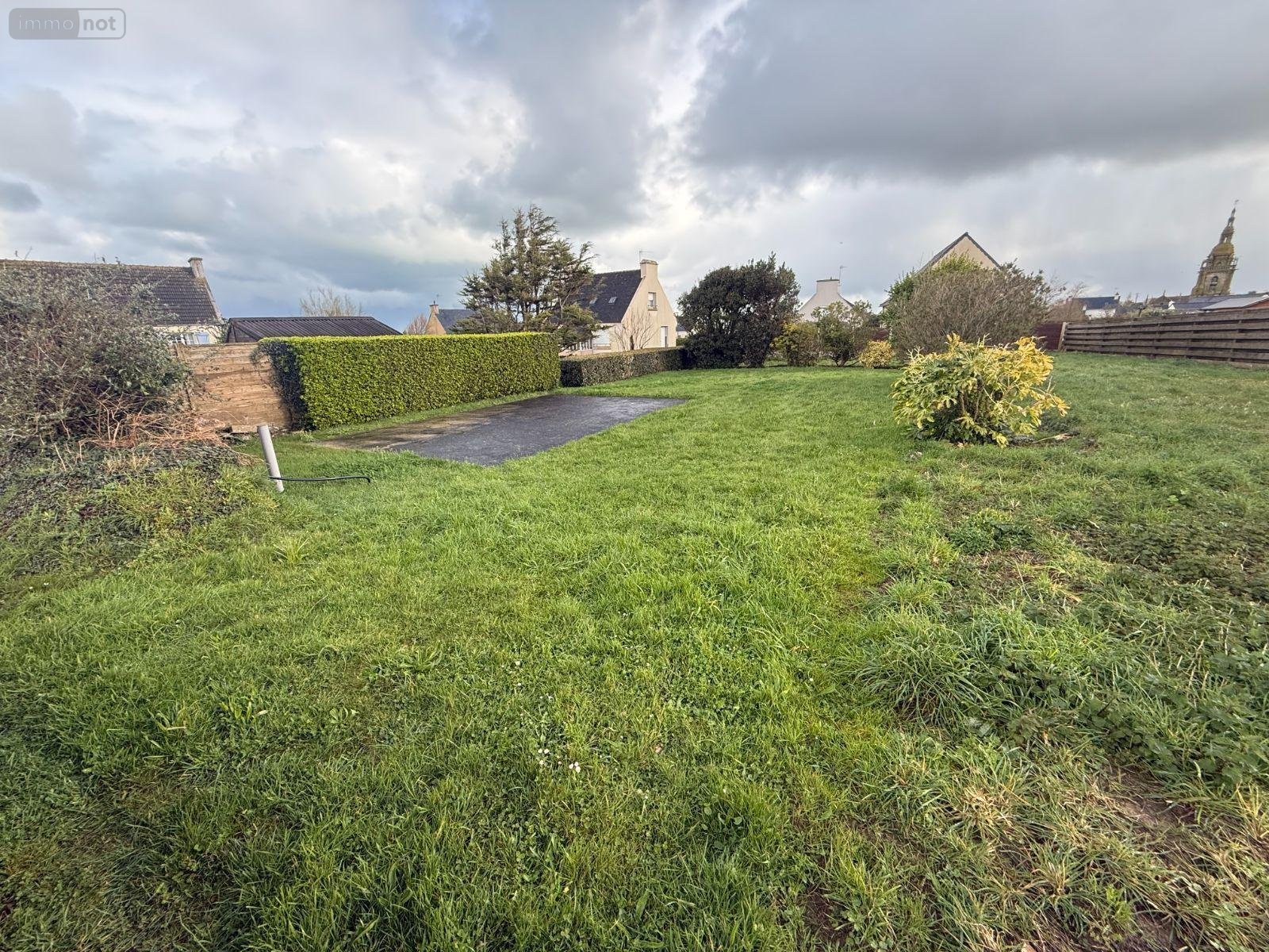 Terrain a batir a vendre Lampaul-Ploudalmézeau 29830 Finistère 621 m2  89225 euros
