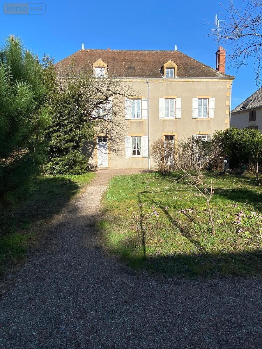 Maison a vendre Paray-le-Monial 71600 Saône-et-Loire 156 m2 9 pièces 220680 euros