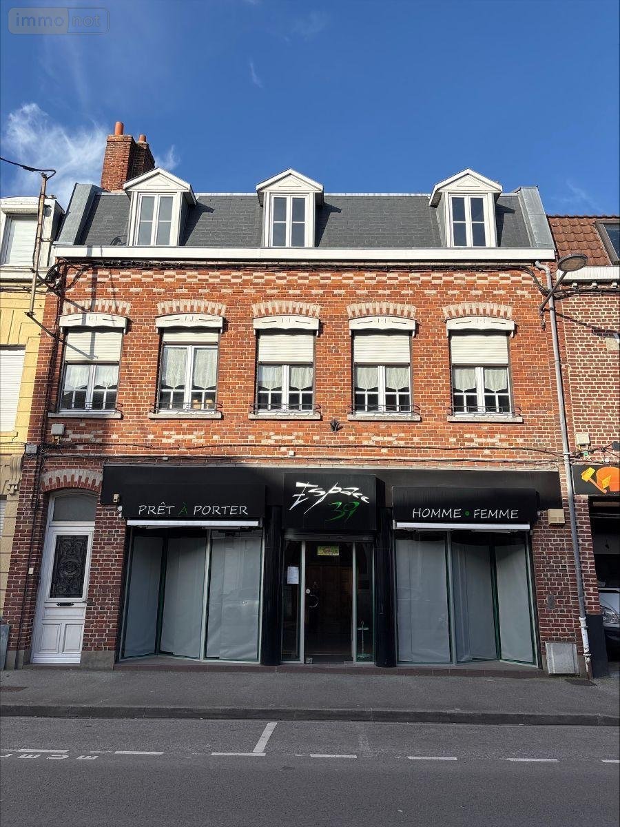 Immeuble a vendre Estaires 59940 Nord 178 m2  312500 euros