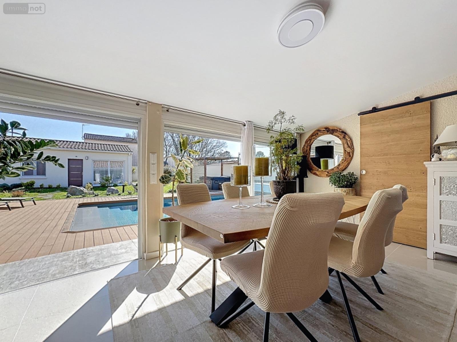 Maison a vendre Saint-Denis-de-Pile 33910 Gironde 208 m2 5 pièces 660400 euros