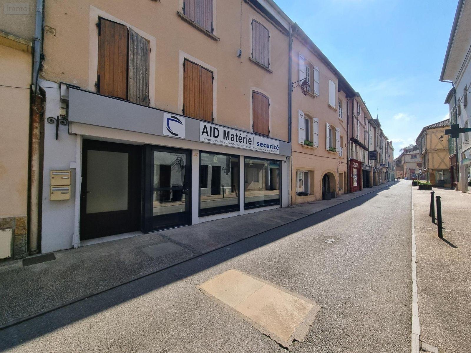 Location fonds et murs commerciaux Marcigny 71110 Saône-et-Loire 110 m2  650 euros