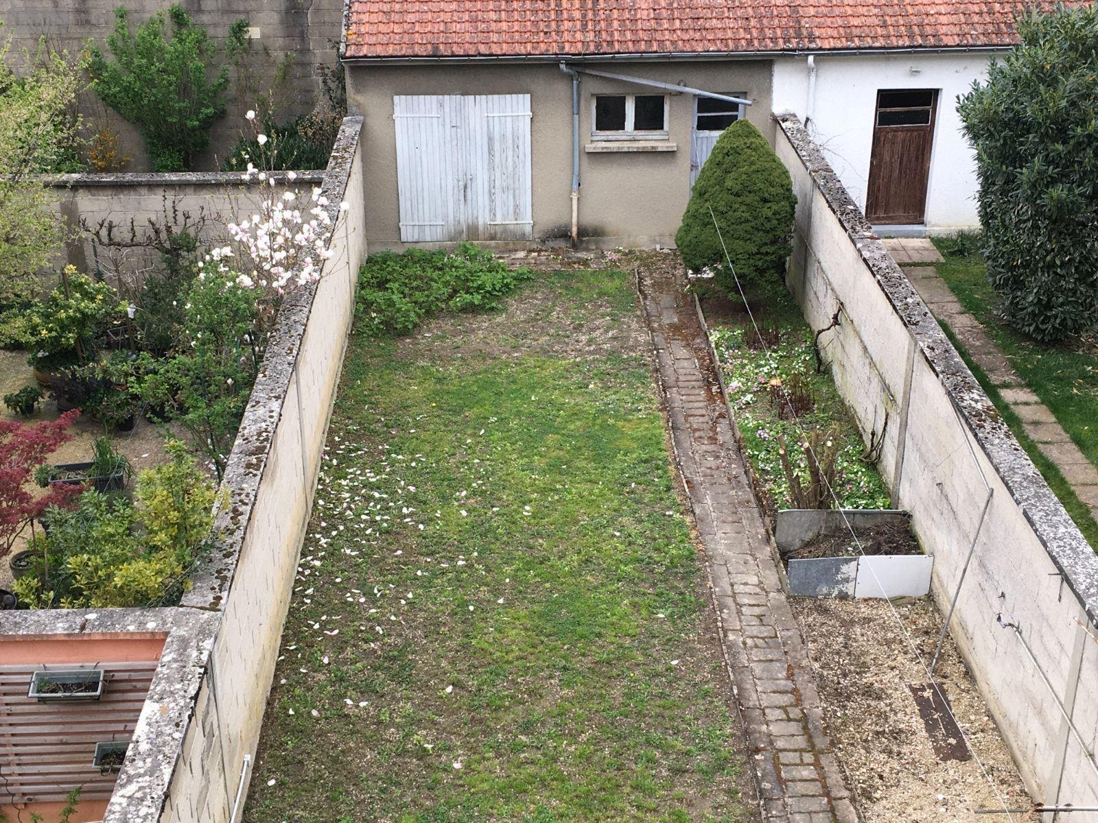 Location maison Vitry-le-François 51300 Marne 122 m2 5 pièces 800 euros