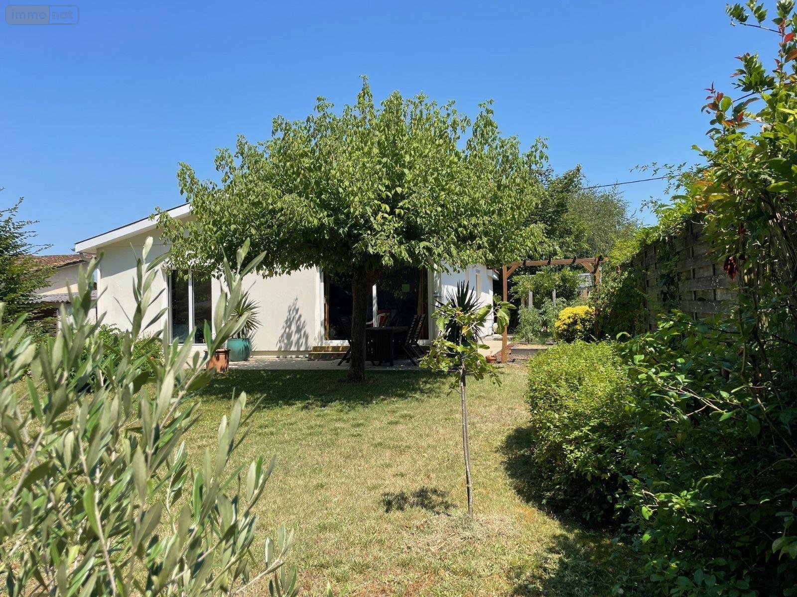 Location maison Villenave-d'Ornon 33140 Gironde 69 m2 3 pièces 1350 euros
