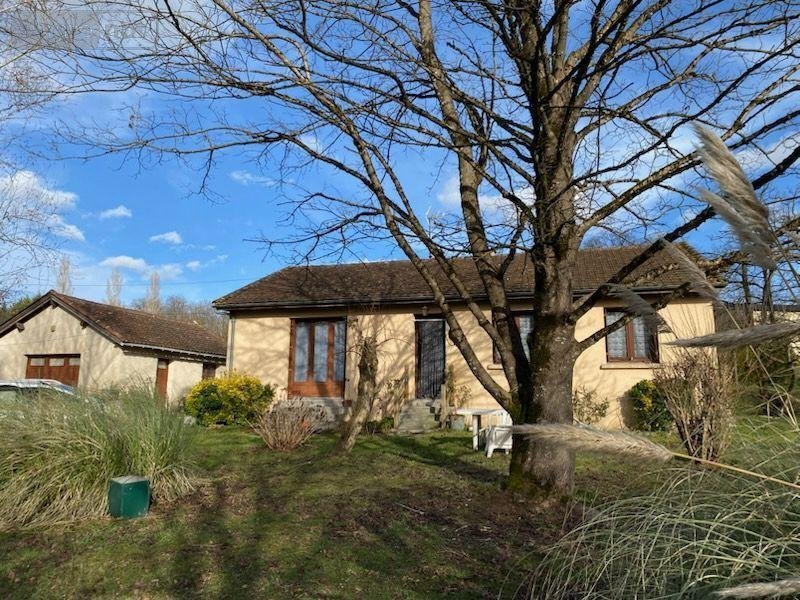 Maison a vendre Lacapelle-Marival 46120 Lot 88 m2 5 pièces 116400 euros