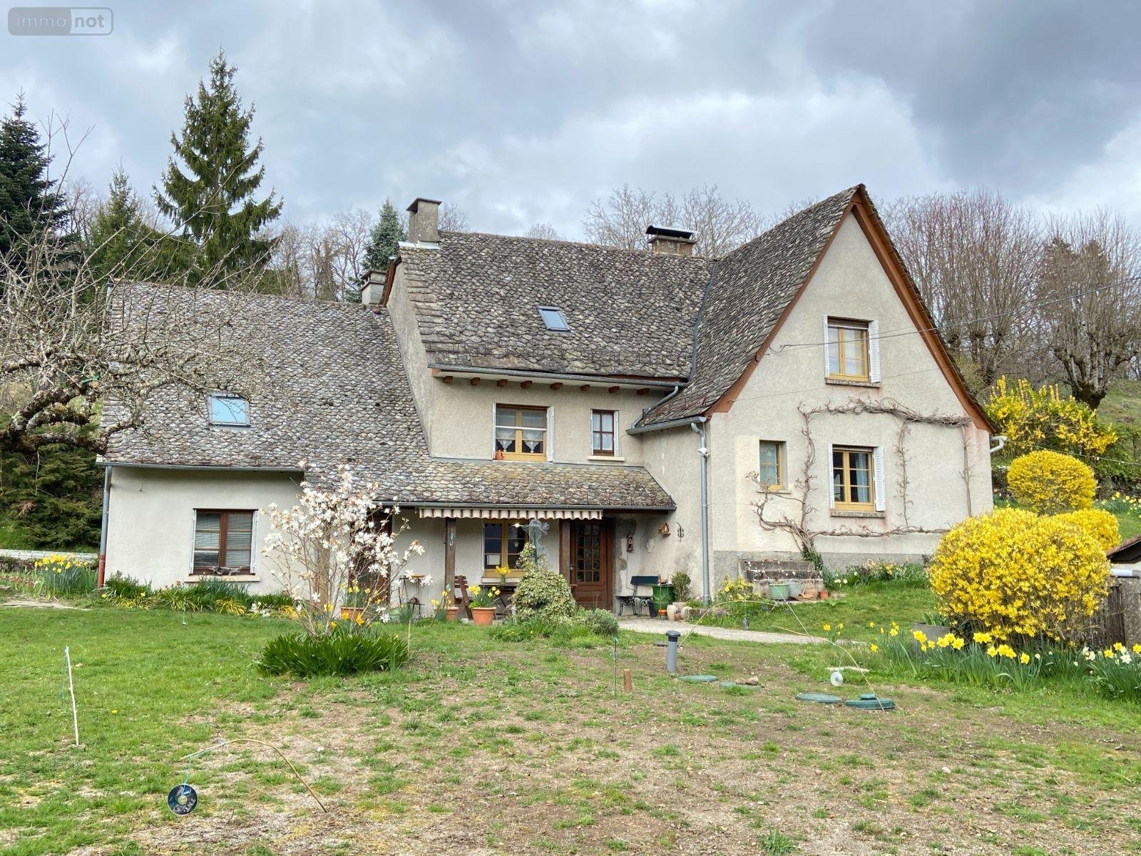 Maison a vendre Marmanhac 15250 Cantal 157 m2 7 pièces 285000 euros