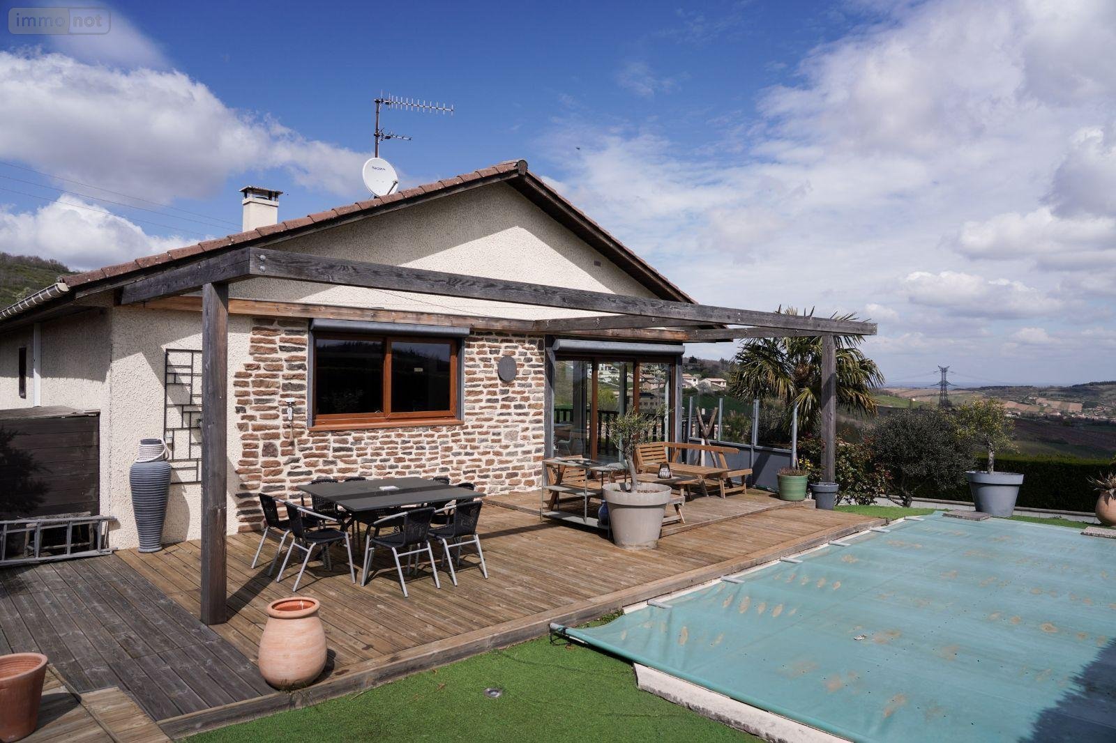 Maison a vendre Pruzilly 71570 Saône-et-Loire 190 m2 5 pièces 365000 euros