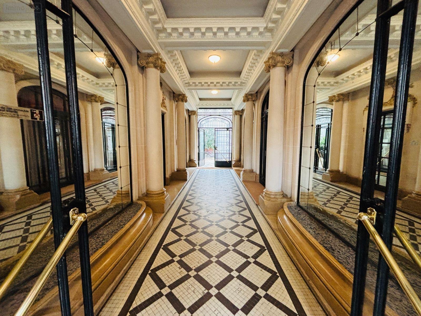 Appartement a vendre Paris 10e arrondissement 75010 Paris 17 m2 2 pièces 160000 euros