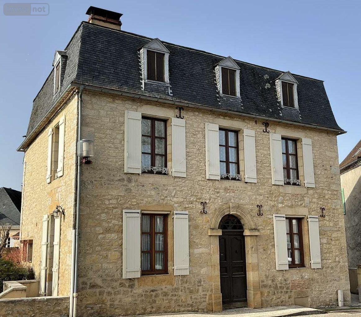 Maison a vendre Gourdon 46300 Lot 170 m2 7 pièces 199000 euros