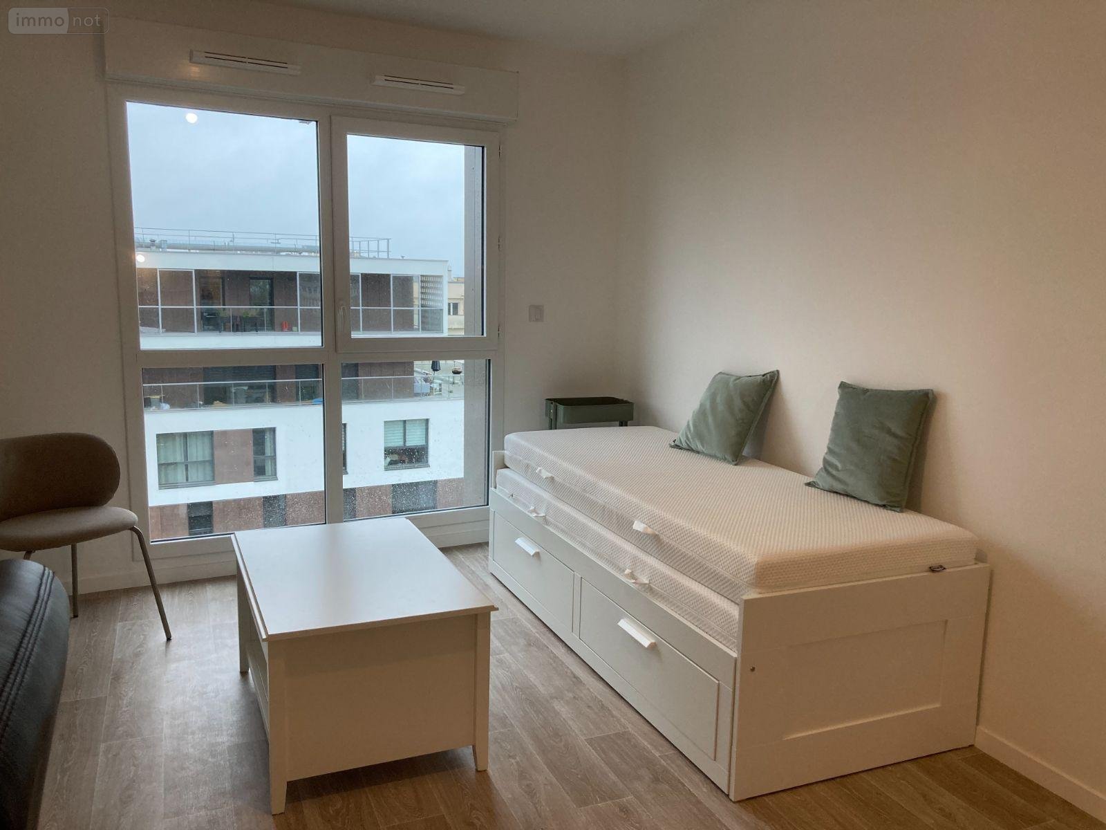Location appartement Rennes 35000 Ille-et-Vilaine 26 m2 1 pièce 650 euros
