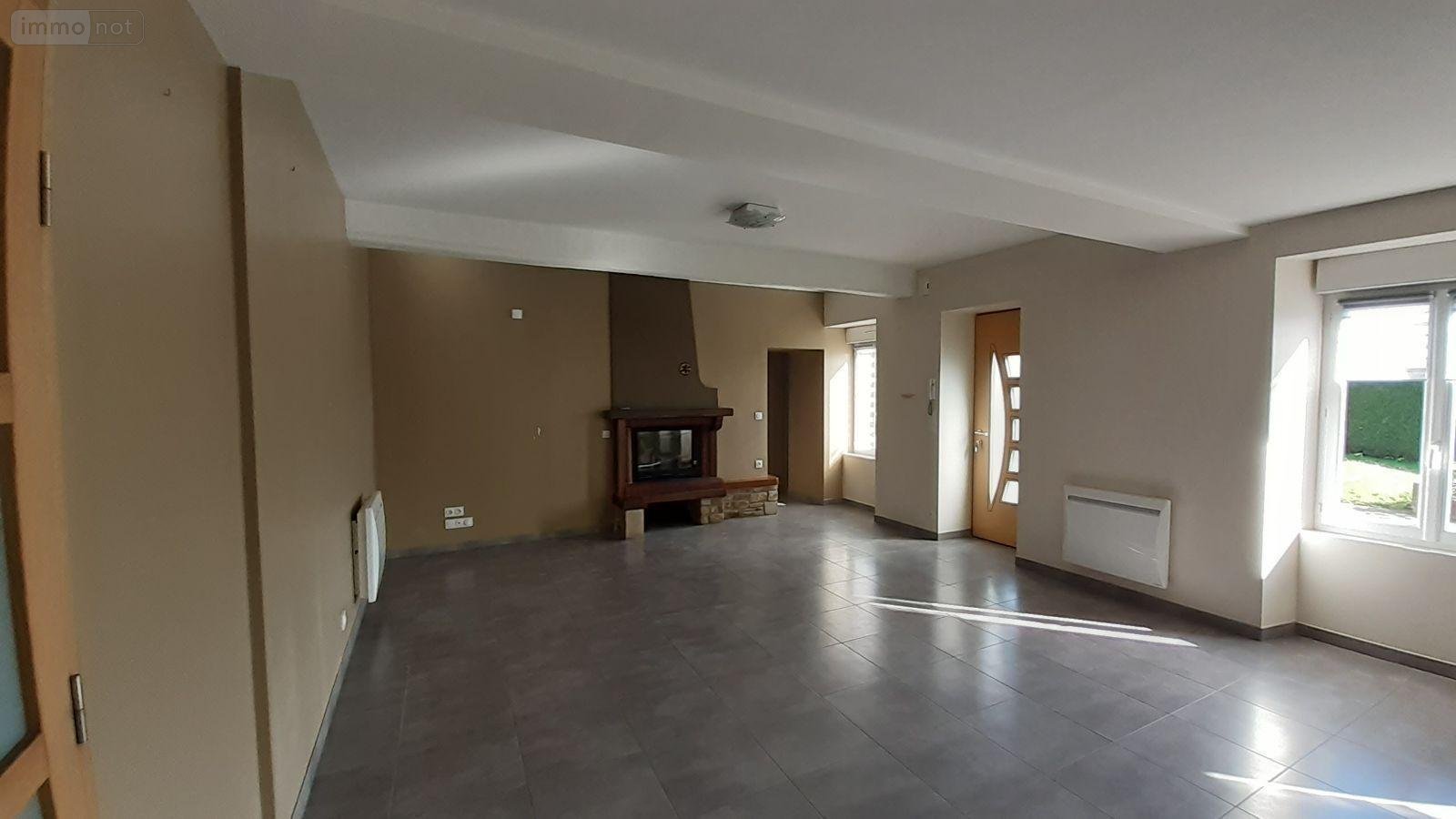 Location maison Champeaux 35500 Ille-et-Vilaine 174 m2 7 pièces 1015 euros