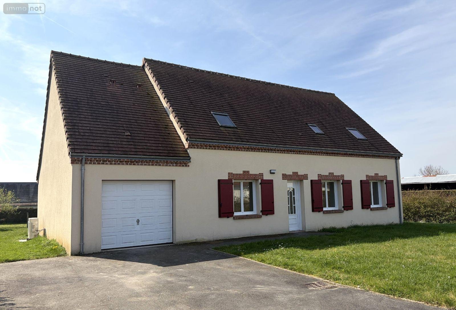 Location maison Châtillon-en-Dunois 28290 Eure-et-Loir 153 m2 8 pièces 1165 euros