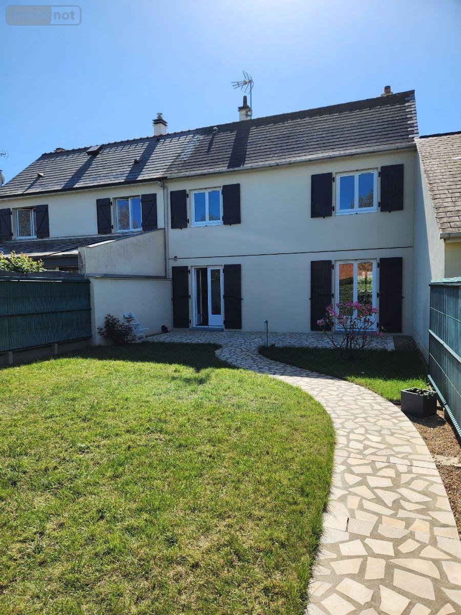 Maison a vendre La Flèche 72200 Sarthe 88 m2 4 pièces 180200 euros