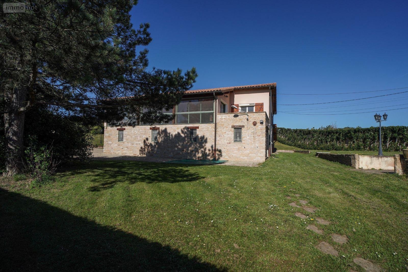 Maison a vendre Solutré-Pouilly 71960 Saône-et-Loire 178 m2 6 pièces 716560 euros