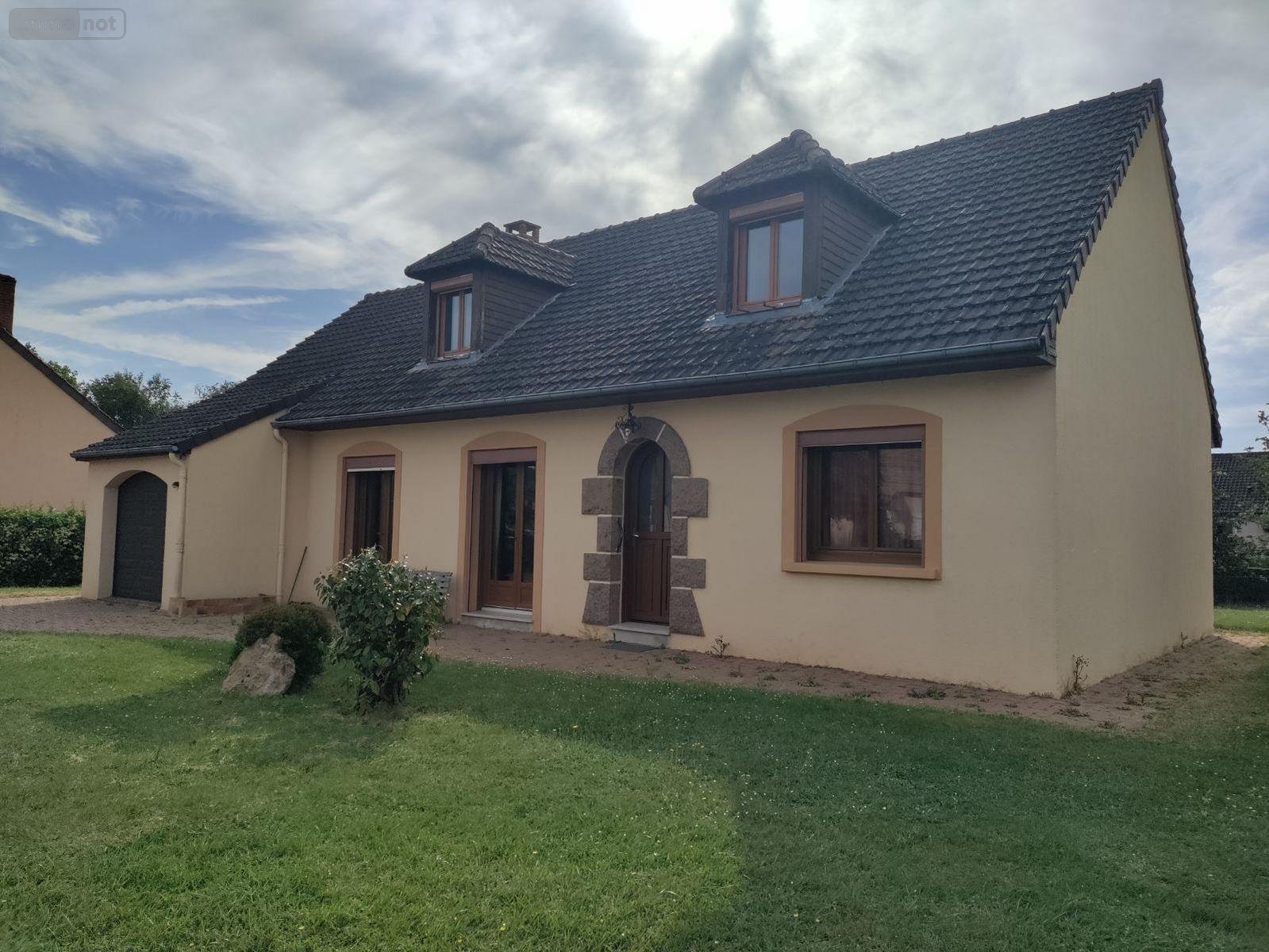 Maison a vendre Luché-Pringé 72800 Sarthe 108 m2 5 pièces 193880 euros