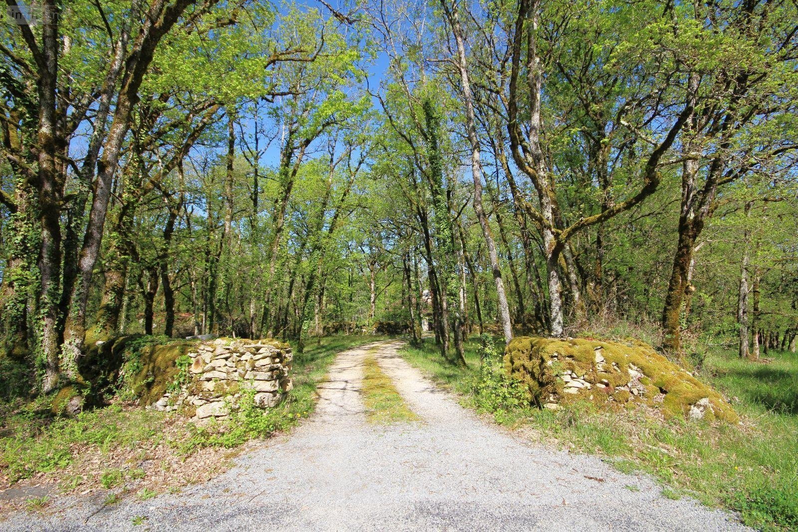 Maison a vendre Villefranche-de-Rouergue 12200 Aveyron 247 m2 7 pièces 313200 euros